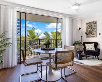Kalua Holiday Apartments - Maroochydore - Dining room
