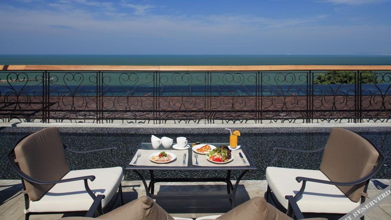 Modus Condominium Suites & Serviced Residence