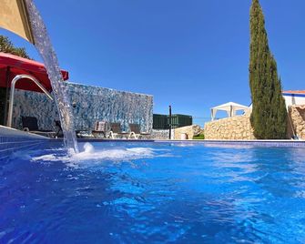 Carvoeiro B&b And Spa - Lagoa - Kolam