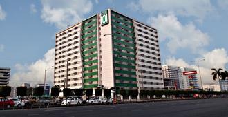 Hotel 101 Manila- Multi-Use Hotel - Manila
