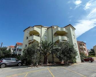Apartment Damir - Novalja - Novalja - Bâtiment
