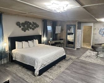 Square Inn - Wimberley - Camera da letto