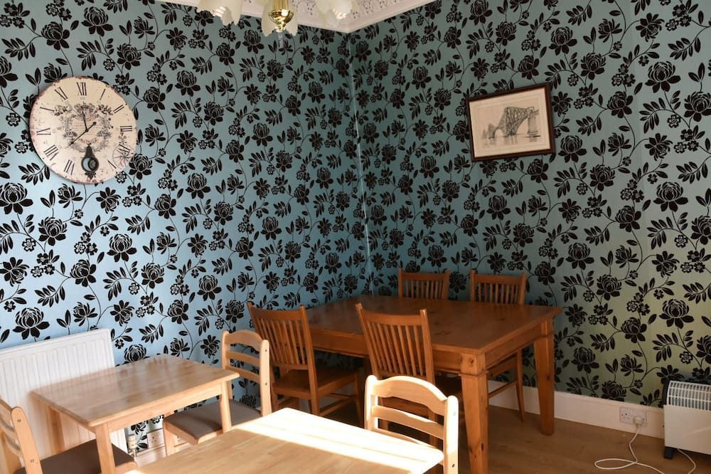 The Gables - Bathgate - Restaurant