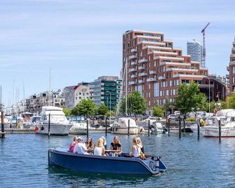 4-Person Midtown Apartment w Easy Access - Aarhus