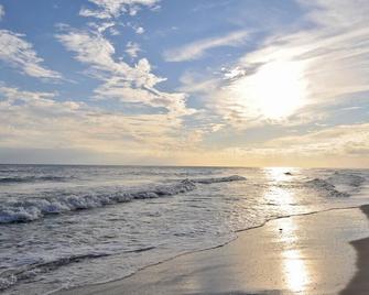 Crystal Shores - Gulf Shores - Beach