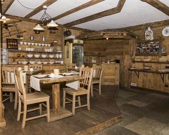 B&B The King - Livigno - Comedor