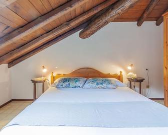 Lake of Dreams - Varenna - Habitación