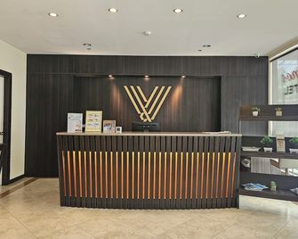 Valentino's Hotel - Thành phố Angeles - Lễ tân