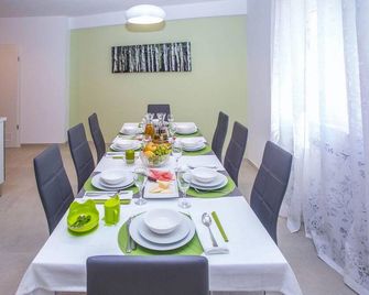 Villa Orljak - Buzet - Comedor