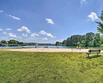 Tellico Village Getaway w/ Theater, Game Room - Loudon