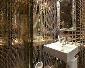 Nala Individuellhotel - Innsbruck - Badrum