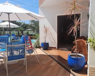 Beach House in Guarajuba, North Coast of Bahia - Garajuba - Patio