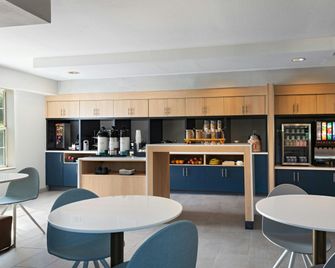 TownePlace Suites by Marriott College Station - College Station - Restoran