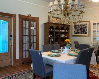 Peace and Plenty Inn - St. Augustine - Dining room