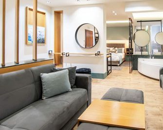 ثالاسا أبارت هوتل - ألكسندروبولي - ردهة