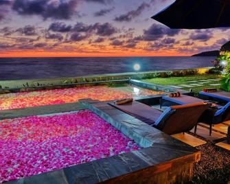 Luxury Sakina Villa - Beachfront - Nosy Be