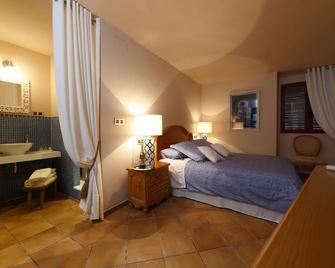Dalt Vila - Eslida - Habitación
