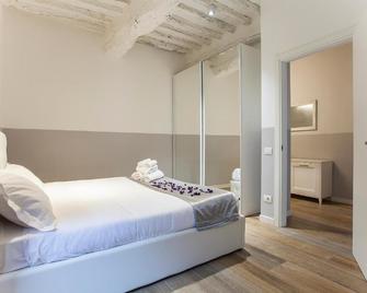 San Sebastiano Suite & Luxury Apartments - Colle di Val d'Elsa - Schlafzimmer