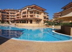 Menada Sky Dreams Apartments - Sveti Vlas - Pool