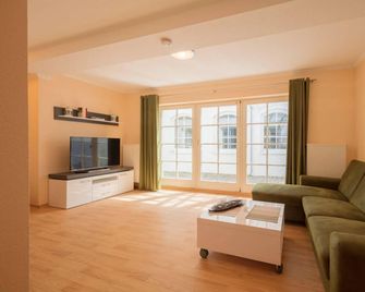 Hotel an der Stadtmauer - Mühlhausen/Thüringen - Wohnzimmer