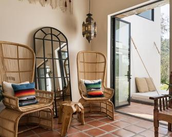 Ojai Valley Luxury - Casa Goro Topa - Ojai - Living room