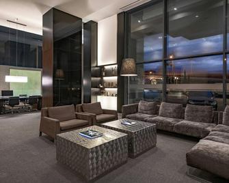 AC Hotel by Marriott Porto - פורטו - טרקלין