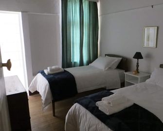 Roode Bloem Farm House - Graaff Reinet - Спальня
