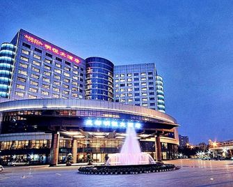 Chengdu Minya Hotel - צ'נגדו - בניין