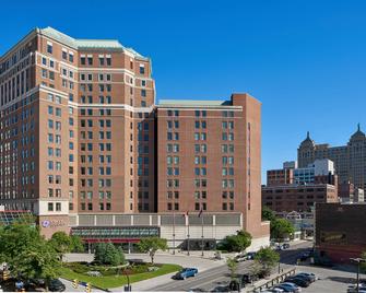 حياة ريجنسي بوفالو - بوفالو - مبنى