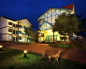 Cingjing Mone Garden Resort - Ren-ai Township - Edificio