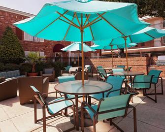 رزدنس إن باي ماريوت هيوستن باي ذا جالريا - هيوستن - شرفة مرصوفة