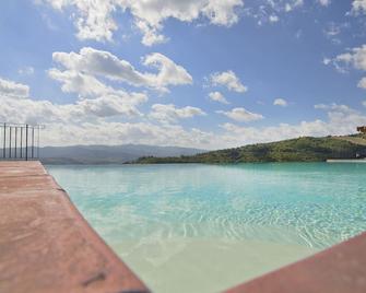 Castello Vicchiomaggio - Greve in Chianti - Uima-allas