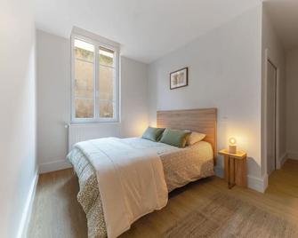 Résidence Desroziers - Appartements design en centre ville - Vichy - Schlafzimmer