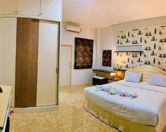 Cupid Hotel - Trang - Bedroom
