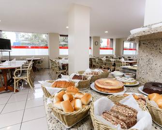 Hotel Suárez Executive Novo Hamburgo - Novo Hamburgo - Buffet