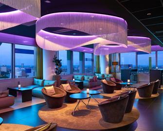 INNSiDE By Meliá DÜsseldorf Hafen - Düsseldorf - Lounge