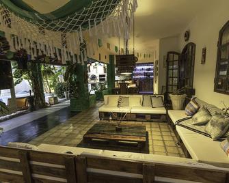 Taverna do Paraiso - Paulista - Sala de estar