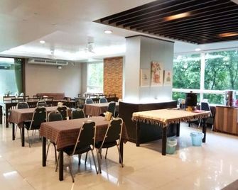 Km Kwanphayao Hotel - Phayao
