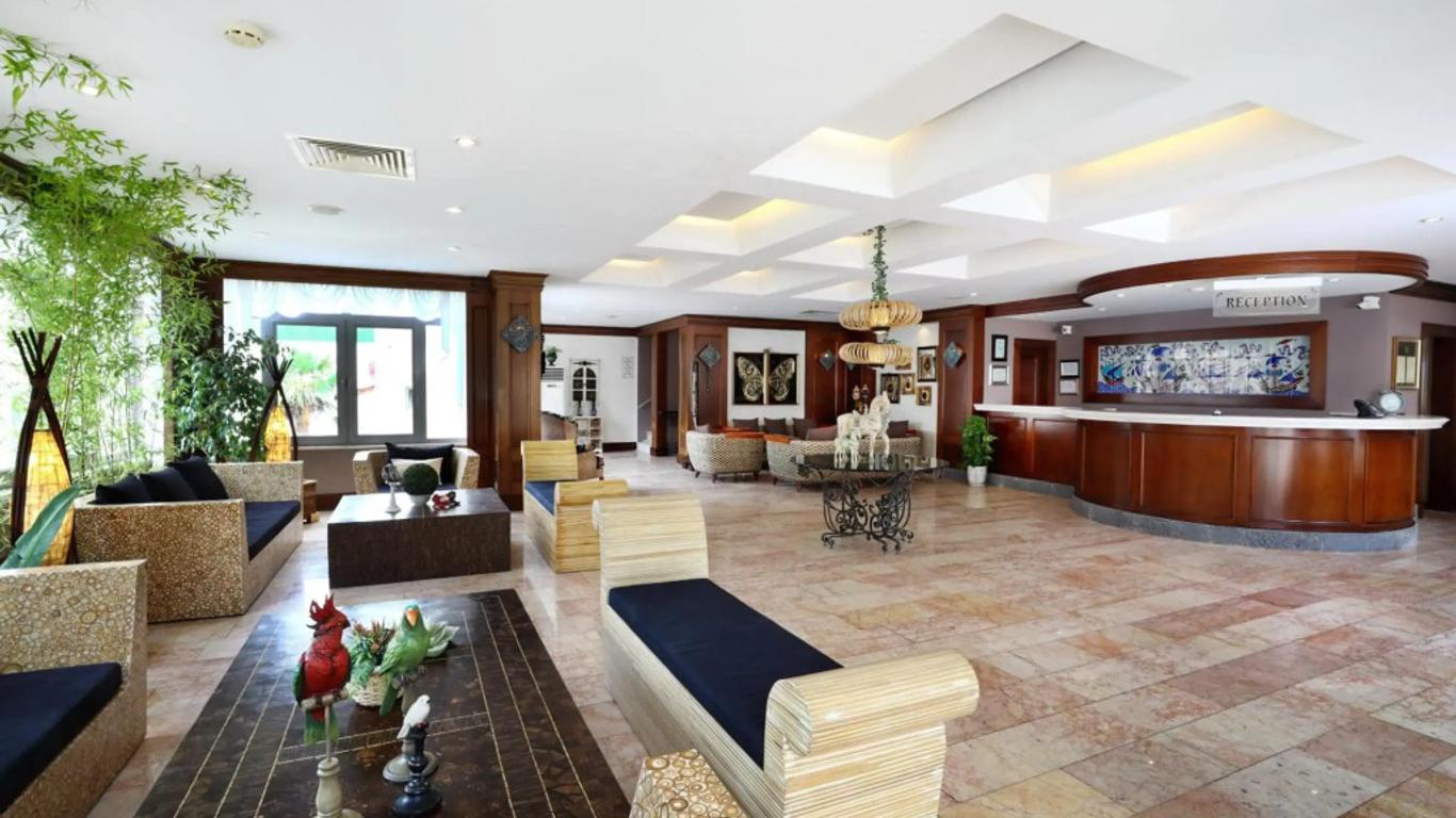 Cactus Fleur Beach Club