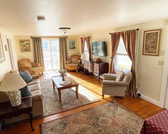 Little Miss Cottages - Studio - 11 - Old Orchard Beach - Sala de estar