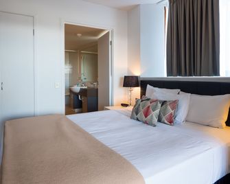 Broadbeach Savannah Resort - Broadbeach
