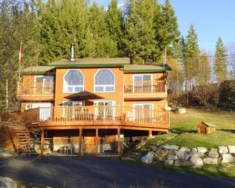 Quiet Peaceful Carmi Mountain Home. - Penticton - Edificio