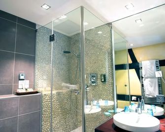 Le B Espace Suites - Riquewihr - Bathroom