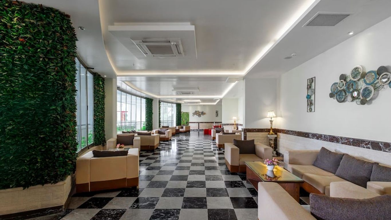 Rubi Hotel