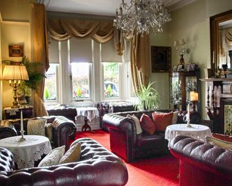 Innisfree House - דנדולק - טרקלין