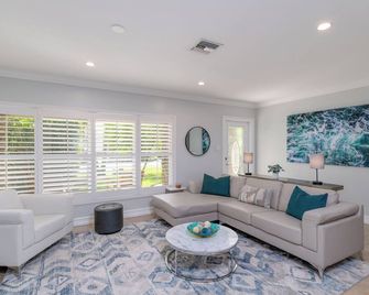 Luxury D/T Oasis 4/4 Sleeps 12 Beaches & Nightlife - Fort Lauderdale - Soggiorno