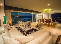 Luxury Condo Peninsula - Puerto Vallarta - Living room