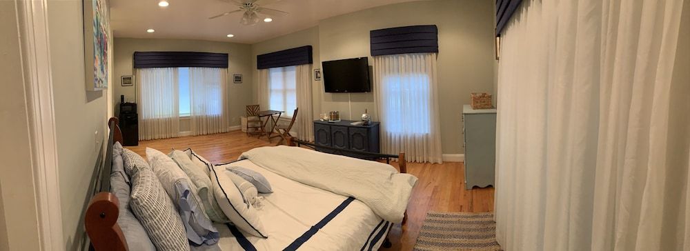 First Floor Studio Apartment in Historic Chestertown - Chestertown - Bedroom