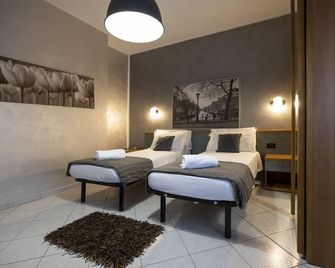 Piccolo Hotel Allamano - Grugliasco - Slaapkamer