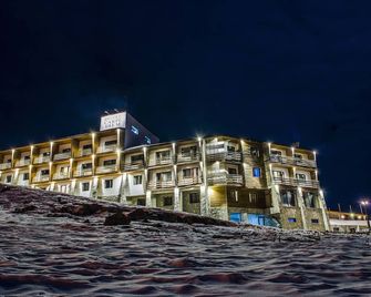 Hotel Carpe Diem Gudauri - Gudauri - Edificio